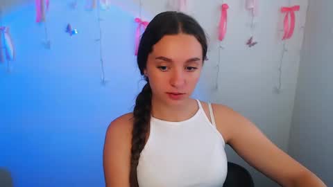 Snapshot of elizsun chatting on 07.24.26 elizsun online show from 07.24.26