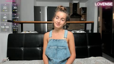 Eliz                               online show from 11.04.25