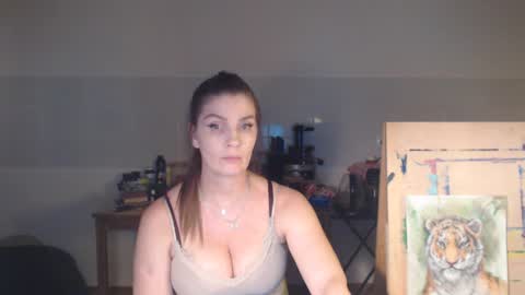 Snapshot of elizzo chatting on 12.19.24 Eliekind online show from 12.19.24