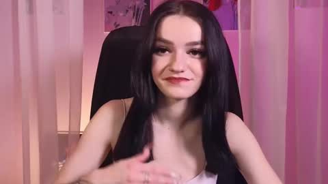 Snapshot of elizzza_ chatting on 01.31.25 elizzza_ online show from 01.31.25
