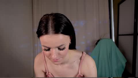 Snapshot of elizzza_ chatting on 02.15.25 elizzza_ online show from 02.15.25