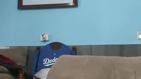 eljim323323 online show from 10.23.25