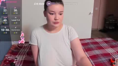 Snapshot of elkapulka chatting on 09.19.25 Lina online show from 09.19.25