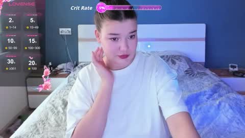 Snapshot of elkapulka chatting on 11.19.25 Lina online show from 11.19.25