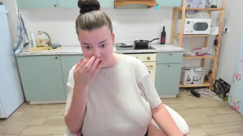 Snapshot of elkapulka chatting on 06.04.26 Lina online show from 06.04.26