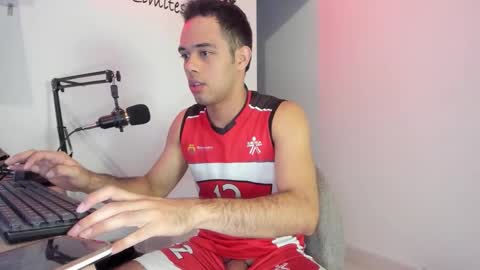 Snapshot of elkin_clark chatting on 03.04.26 Elkin Clark online show from 03.04.26