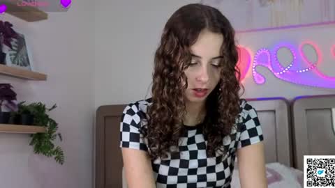 ella_desire online show from 06.14.26