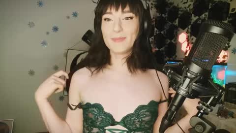 Snapshot of ella_ecstasy chatting on 02.22.25 Ella Ecstasy online show from 02.22.25