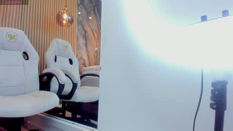 ella harper online show from 01.23.25