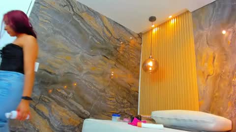 ella harper online show from 03.10.25