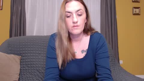 Snapshot of ella_max_live chatting on 02.15.25 Ella  Max online show from 02.15.25