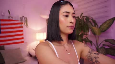 ELLA OWEN online show from 07.05.26