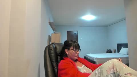 Ella online show from 11.28.25