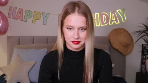 Ella online show from 03.01.25