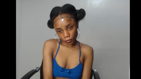 ella online show from 11.14.25