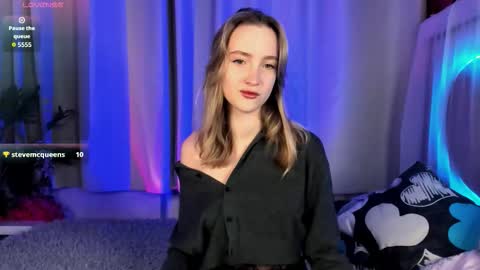 Ella online show from 12.21.25