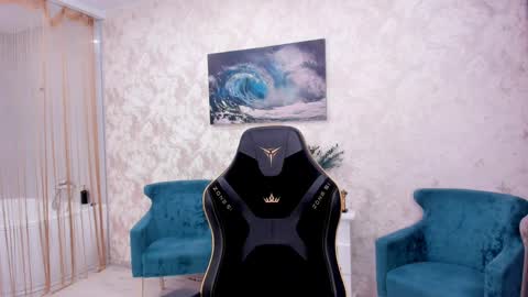 ellacurtis online show from 04.10.26