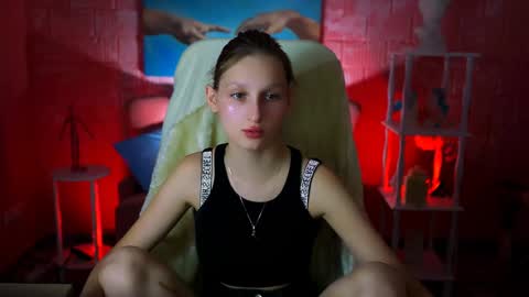 Snapshot of ellahorton chatting on 01.27.25 Ella online show from 01.27.25