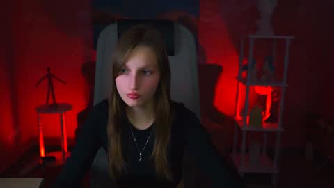 Snapshot of ellahorton chatting on 01.30.25 Ella online show from 01.30.25