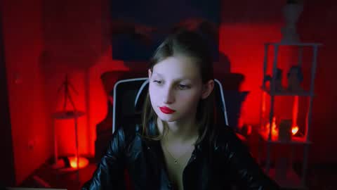 Snapshot of ellahorton chatting on 02.22.25 Ella online show from 02.22.25