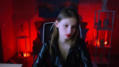 Snapshot of ellahorton chatting on 02.22.25 Ella online show from 02.22.25