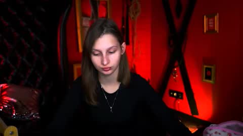 Ella online show from 11.09.25