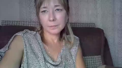 Snapshot of ellajohnsonx chatting on 09.27.25 ellajohnsonx online show from 09.27.25