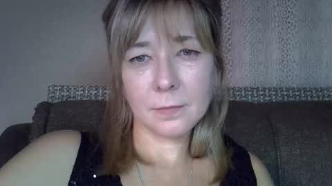 Snapshot of ellajohnsonx chatting on 10.10.25 ellajohnsonx online show from 10.10.25