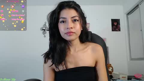 Snapshot of ellajonz chatting on 06.02.26 Ella Amoneth online show from 06.02.26