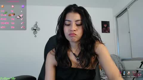Snapshot of ellajonz chatting on 06.14.26 Ella Amoneth online show from 06.14.26