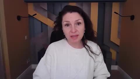 EllaLongs online show from 01.19.26