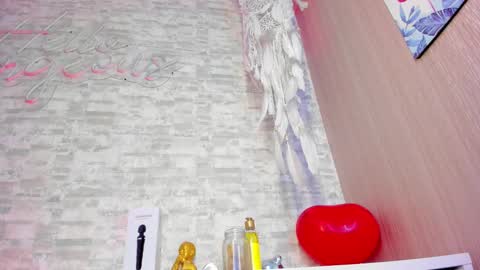 Ella online show from 02.23.25