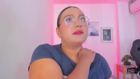 Ella online show from 01.06.26