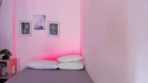 Ella online show from 01.10.26