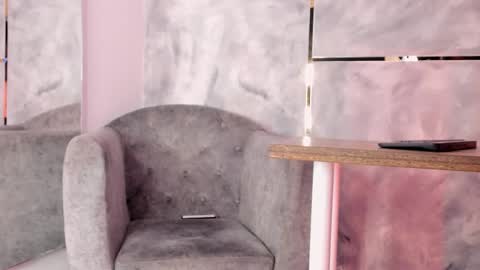  ella  online show from 01.15.26