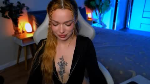 Ella online show from 05.24.26