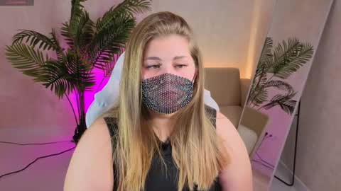 Scarlet online show from 10.23.25