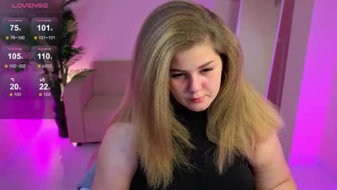 Scarlet online show from 11.24.25