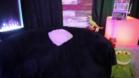 ELLE online show from 11.01.25