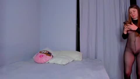 Snapshot of ellenmays chatting on 03.01.25 Ellen online show from 03.01.25