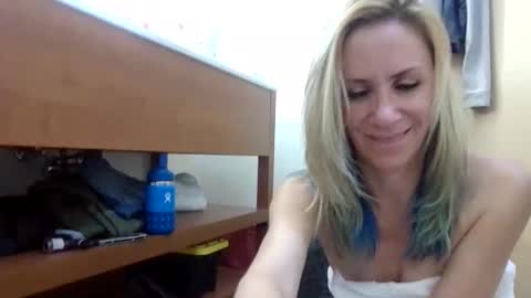 ElleNV online show from 02.01.26