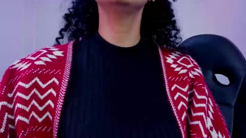 Snapshot of ellie_alves chatting on 09.25.25 Ellie online show from 09.25.25