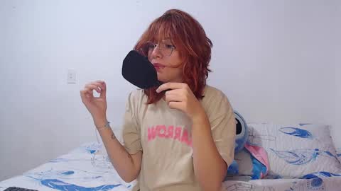 Snapshot of ellie_andy19 chatting on 02.05.25 kev  dani online show from 02.05.25