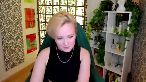 Ellie online show from 11.18.25