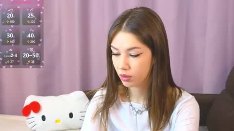 Snapshot of ellie_miller_ chatting on 11.30.25 ellie online show from 11.30.25