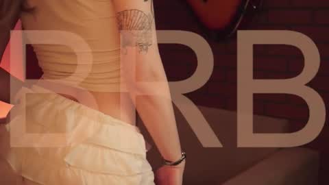 elliecutes online show from 10.28.25