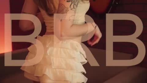 elliecutes online show from 01.13.26