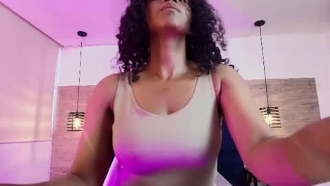 elliee_alves online show from 07.10.26
