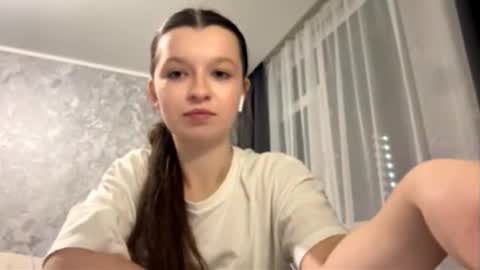 Snapshot of ellieschuffert chatting on 12.02.25 Ellie online show from 12.02.25