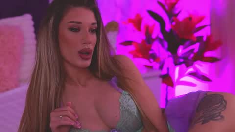 EllinaNuria online show from 03.14.26